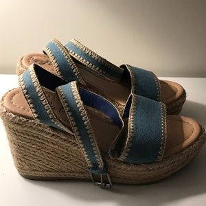 Matisse Espadrille Wedge- SIZE 7
